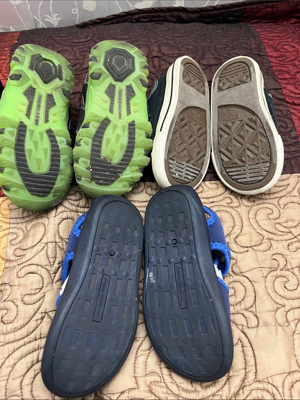 Brown sketches /Blue Slip-On Kids Water Shoes -Anna Anderson/ Black- Converse/ - Picture 2 of 10